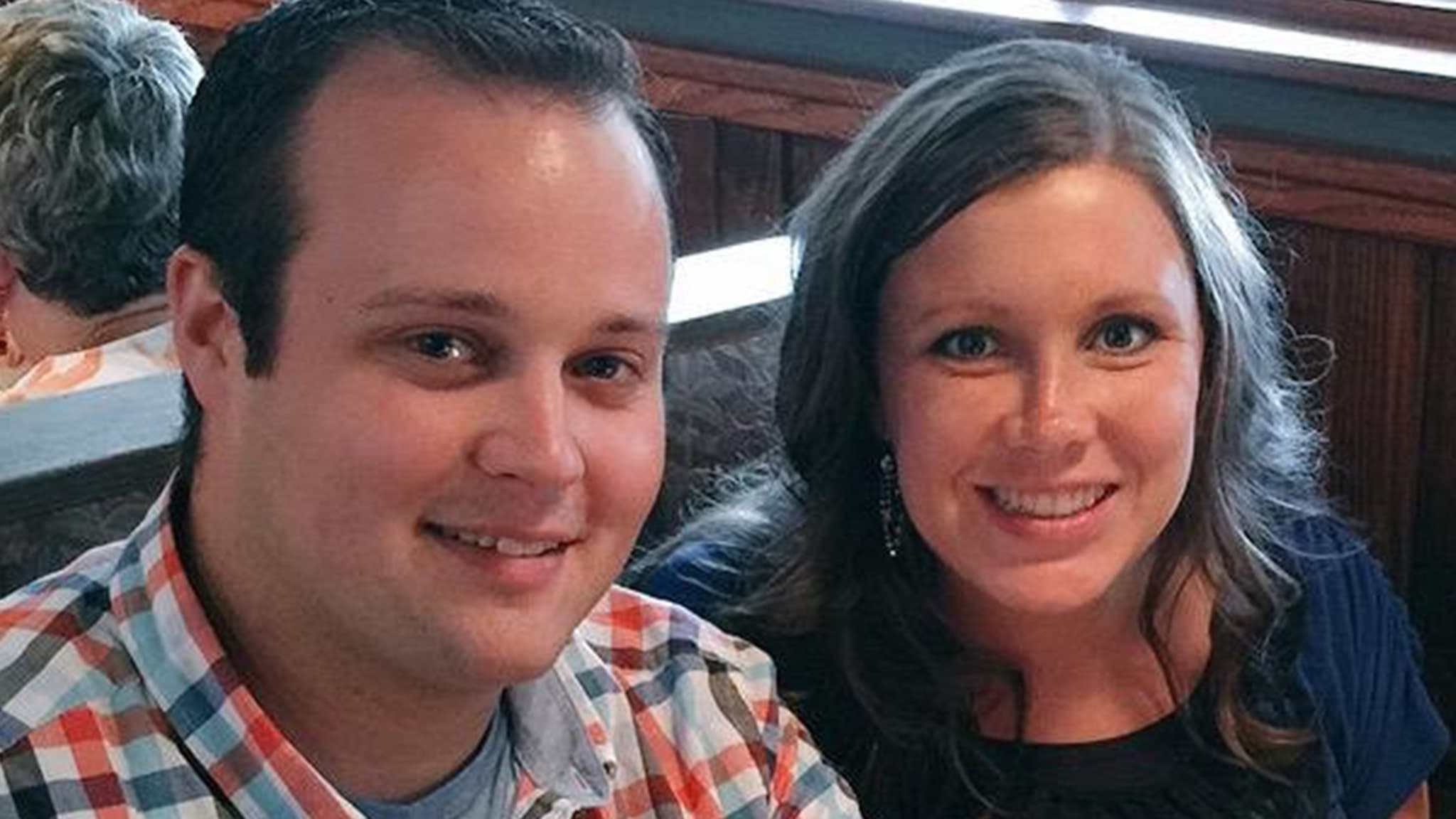 Josh Duggar's Raunchy Jailhouse Messages To Wife Anna Revealed - TMZ